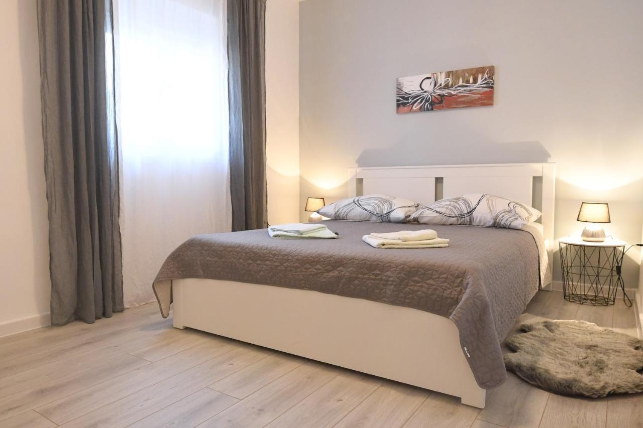 Apartment Karla 扎达尔 外观 照片